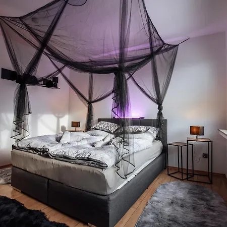 Appartement Bold & Black - Balcony - Netflix - Wifi - 5 Person *