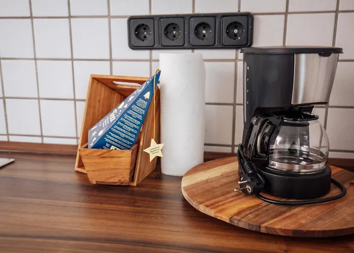 Lägenhet Bold & Black - Balcony - Netflix - Wifi - 5 Person *